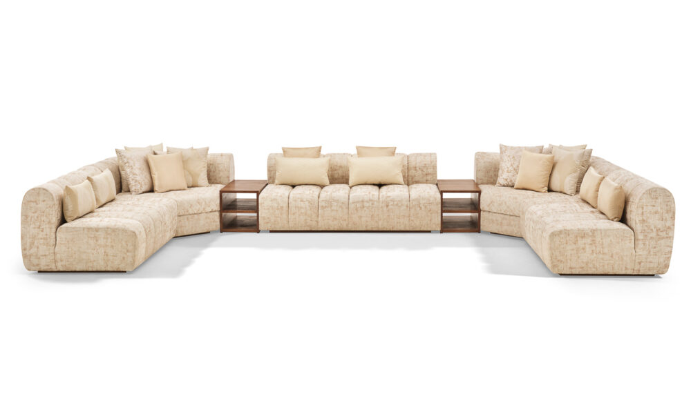 Madelios, Salon en U 2.7×5.0×2.7m